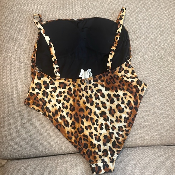 Forever 21 leopard one piece swimsuit size 2x new - Picture 2 of 5